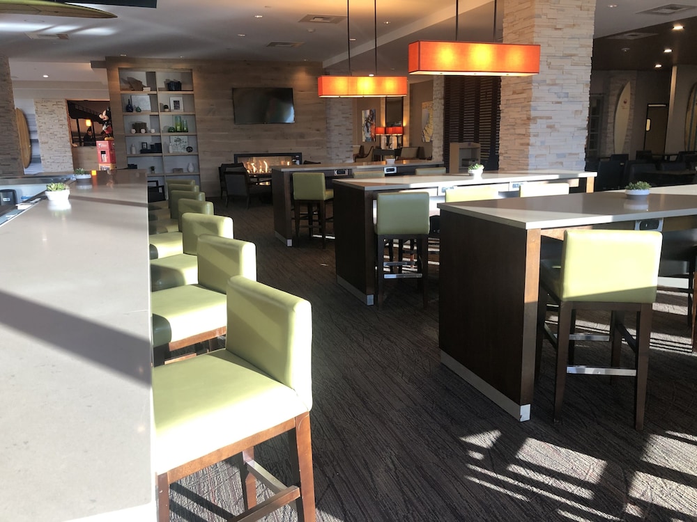 suncoast park hotel anaheim resort tapestry by hilton