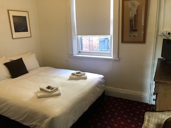 corner hotel alexandra