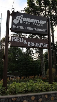 ronamar apartelle