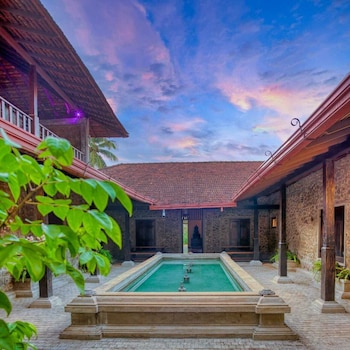 Serendip Stone Hotel And Bungalow,In Kandy,3 star
