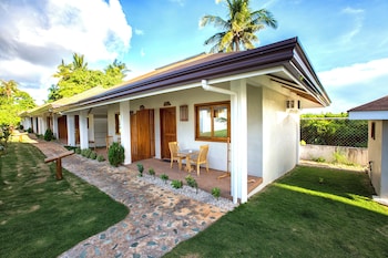 salamangka beach and dive resort