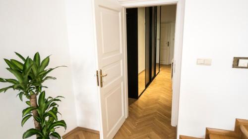 apartment by the old town square