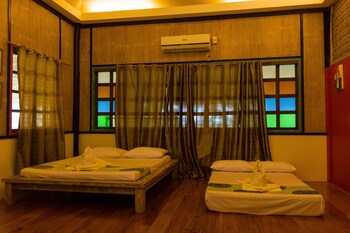 damires hills tierra verde