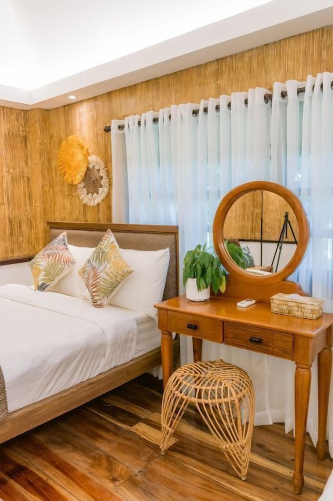 damires hills tierra verde