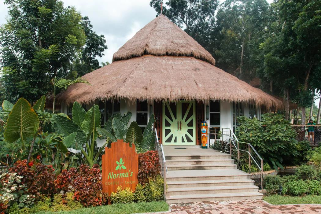 damires hills tierra verde