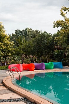 damires hills tierra verde