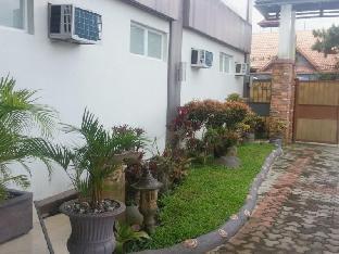 magallanes square hotel