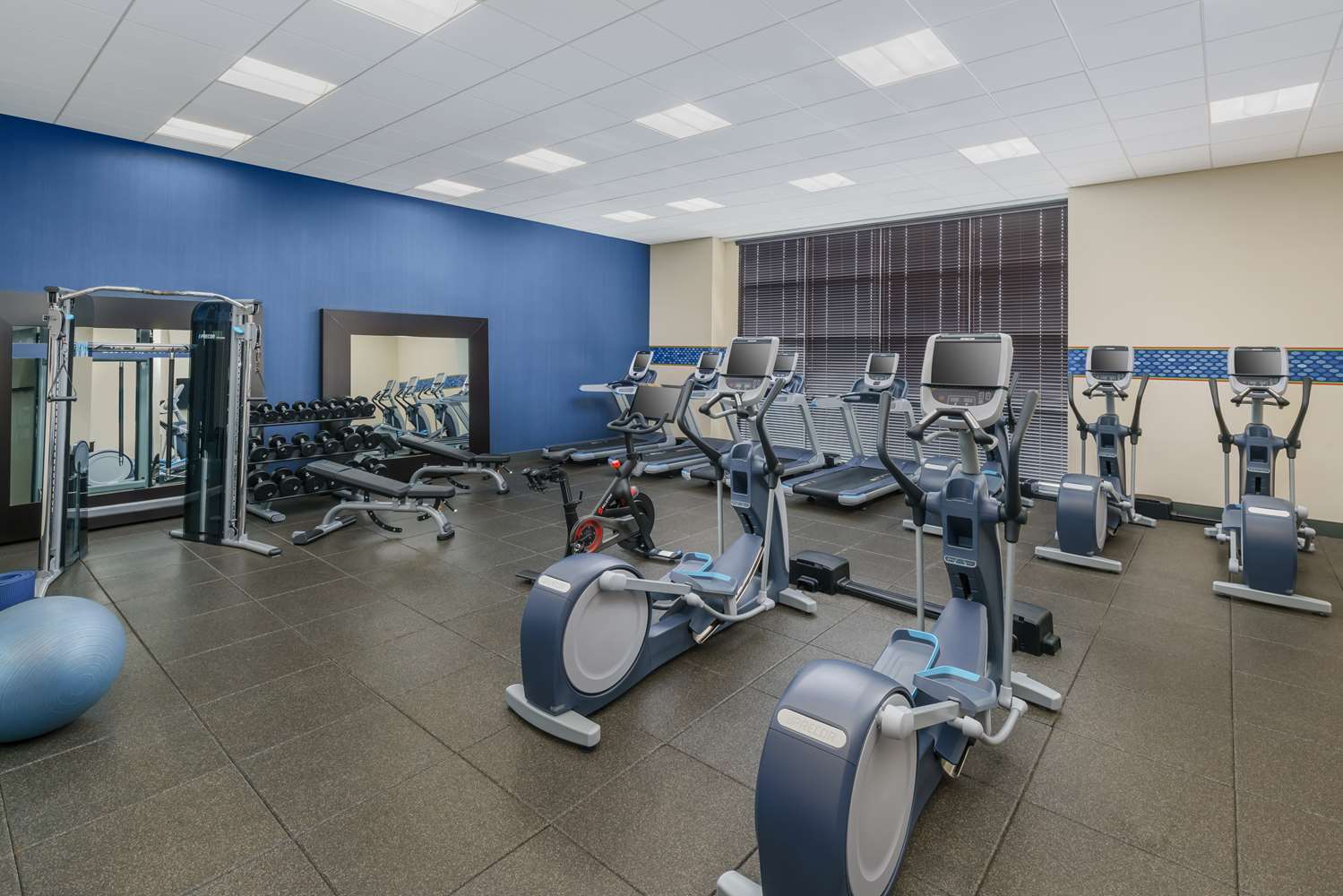 hampton inn and suites lax el segundo