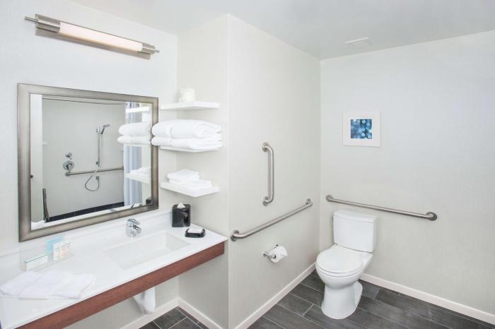 hampton inn and suites lax el segundo