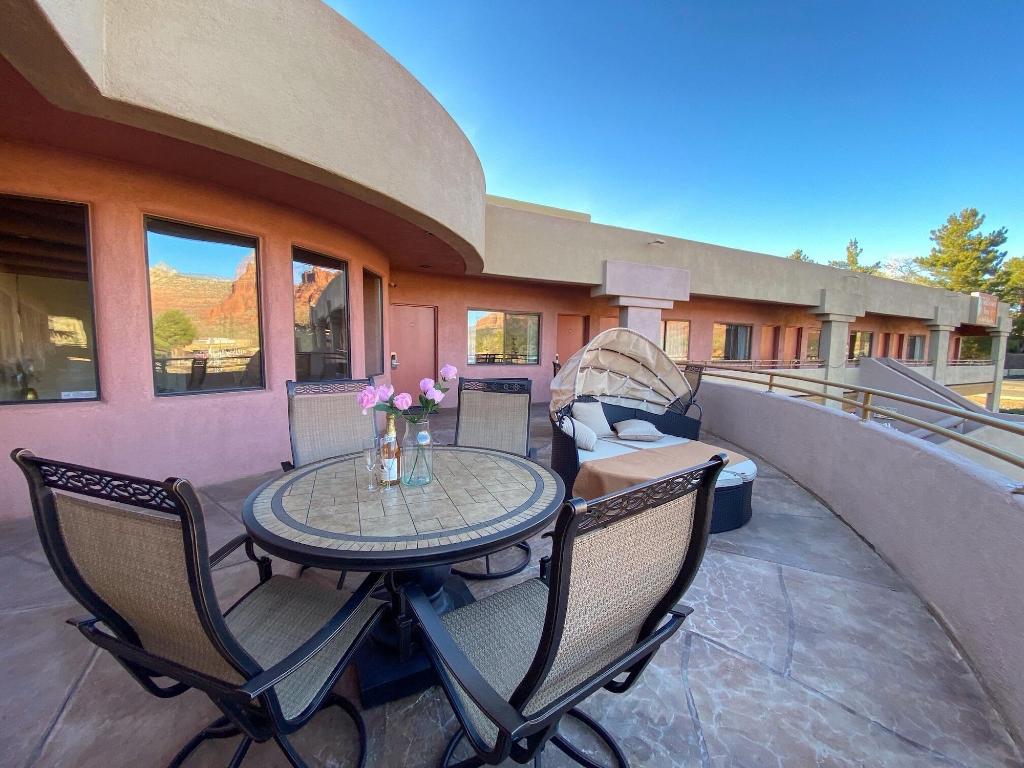 wildflower inn at bell rock