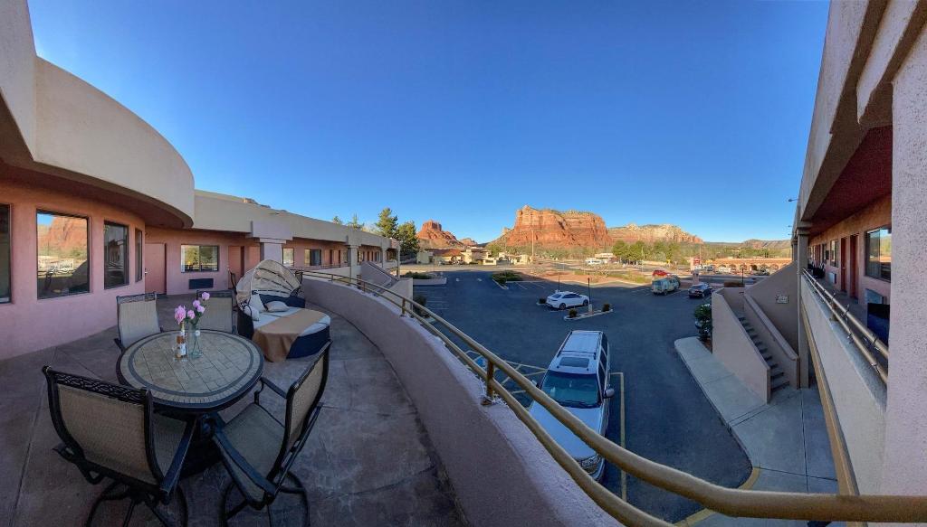 wildflower inn at bell rock