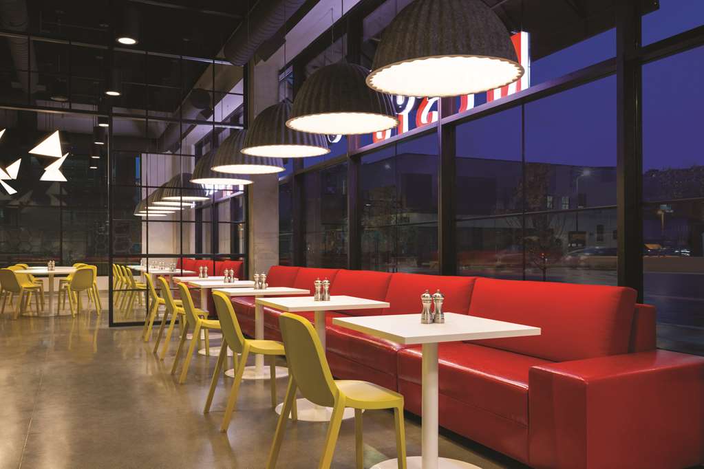 radisson red minneapolis downtown