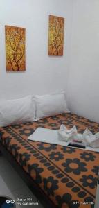 ellens resort annex