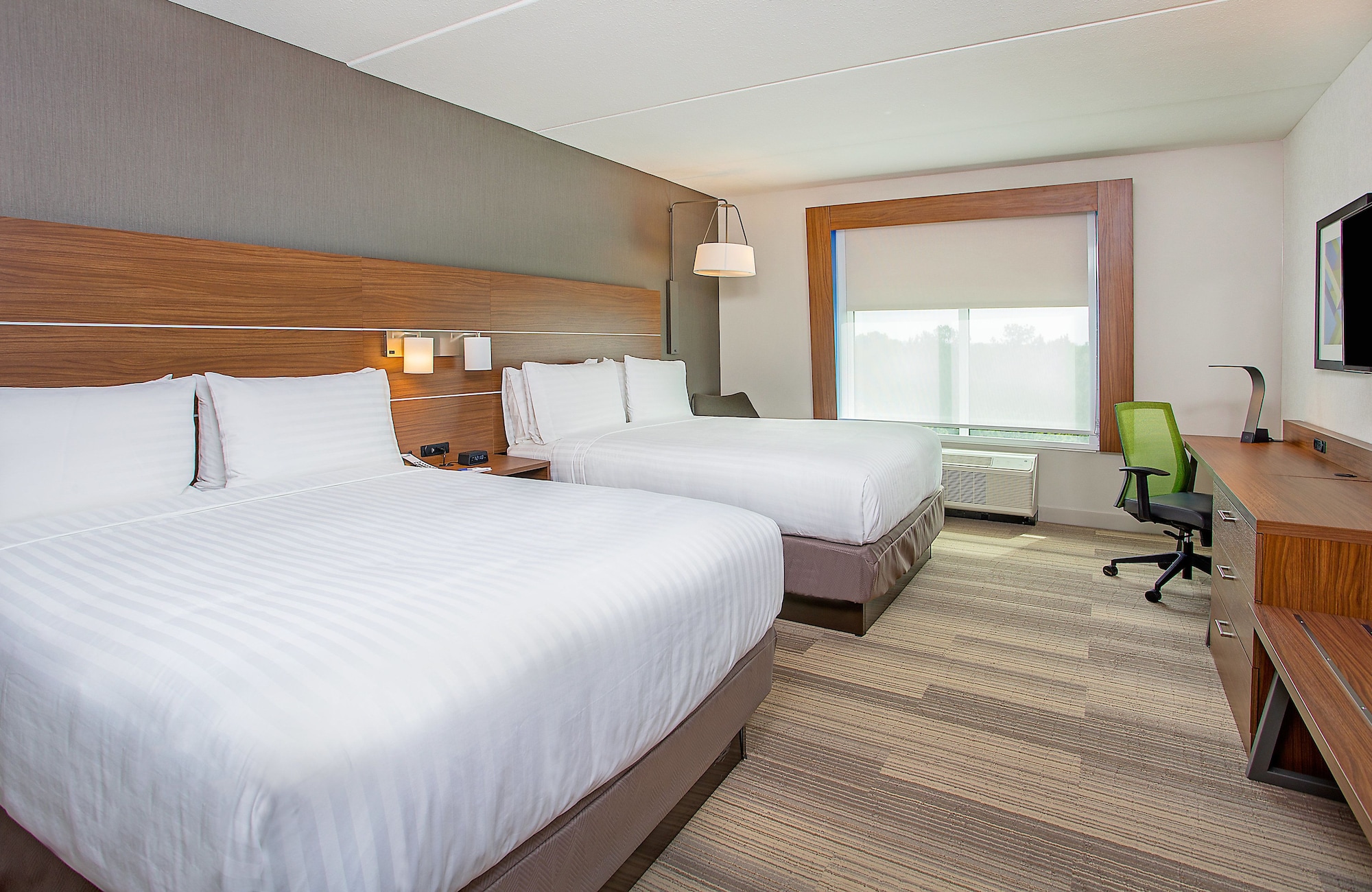 holiday inn express and suites covington by ihg