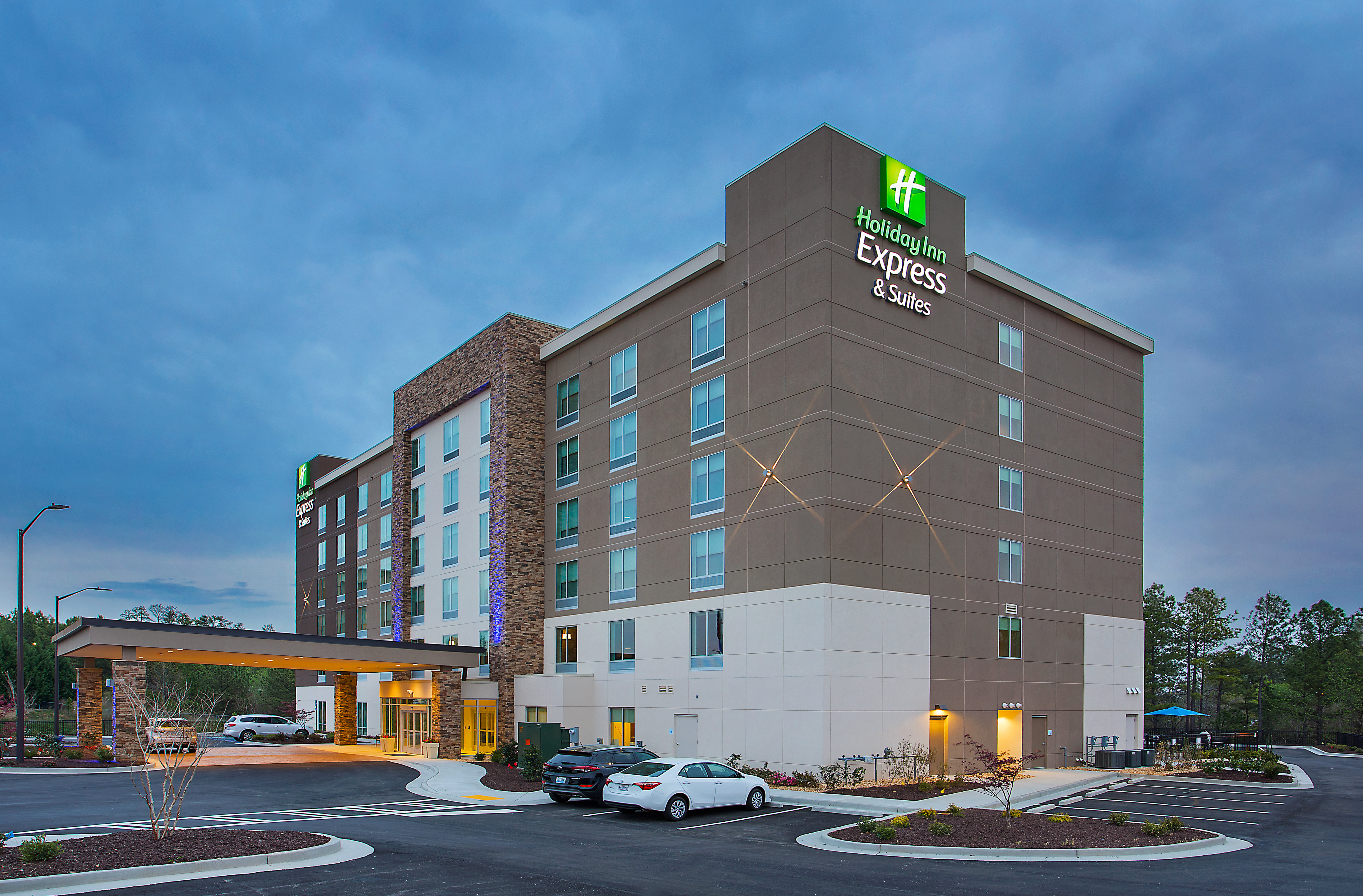 holiday inn express and suites covington by ihg