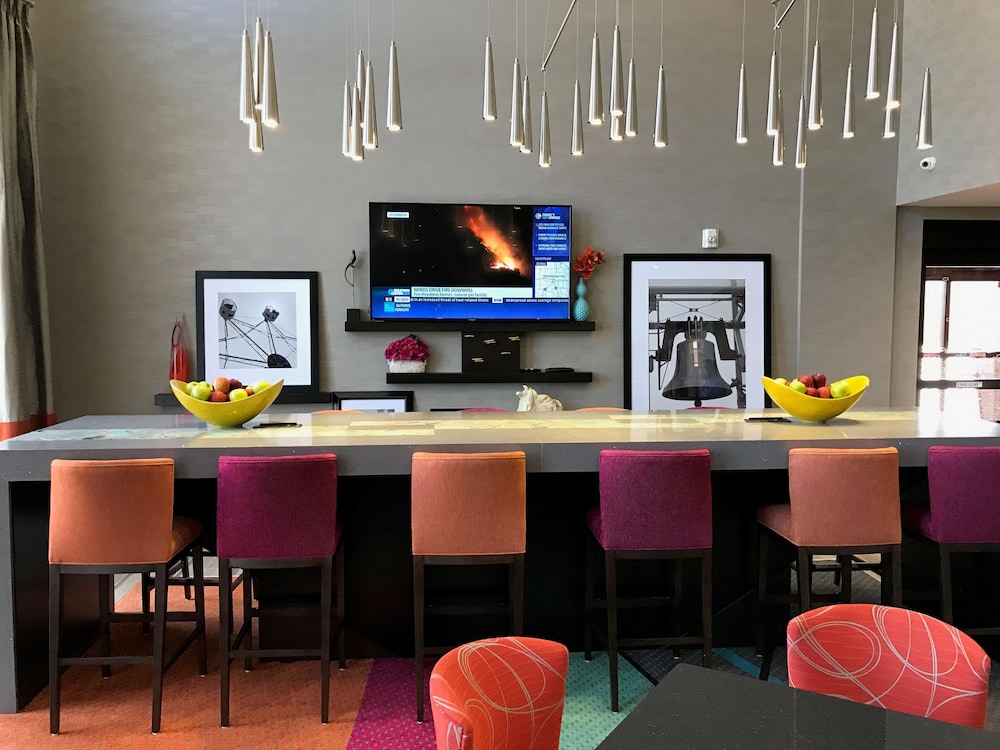 hampton inn and suites moore