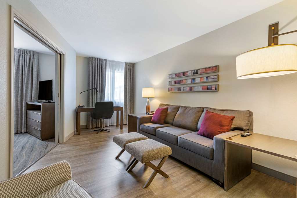 windmill suites surprise phoenix ascend hotel collection