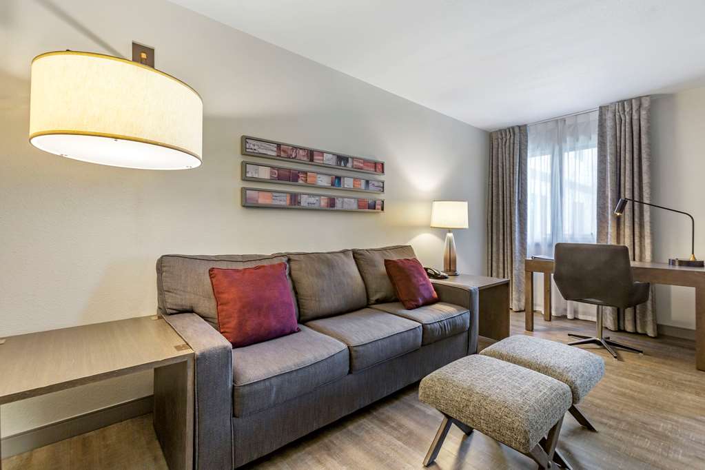 windmill suites surprise phoenix ascend hotel collection