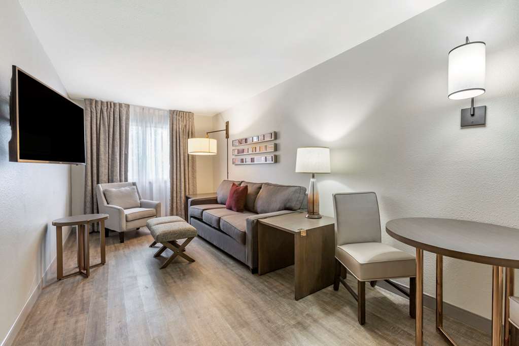 windmill suites surprise phoenix ascend hotel collection