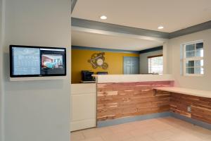 vagabond inn executive hayward