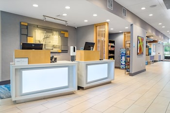 holiday inn express and suites houston nw cypressg