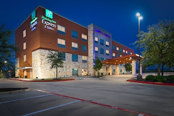 holiday inn express and suites houston nw cypressg