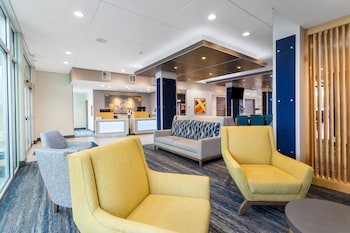 holiday inn express and suites houston nw cypressg
