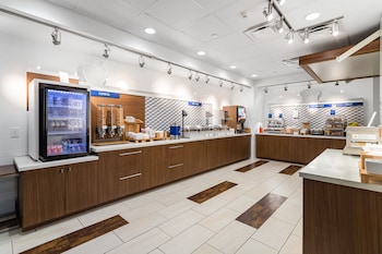 holiday inn express and suites houston nw cypressg
