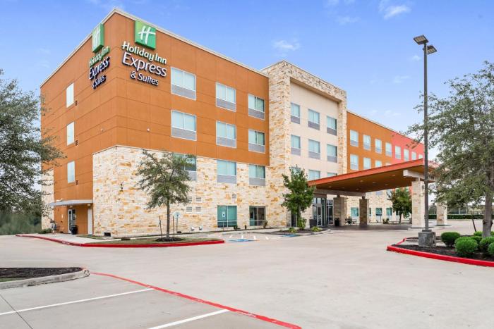 holiday inn express and suites houston nw cypressg