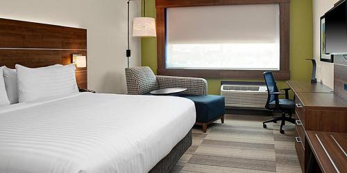 holiday inn express and suites houston nw cypressg