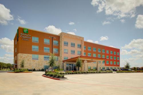 holiday inn express and suites houston nw cypressg
