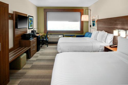 holiday inn express and suites houston nw cypressg