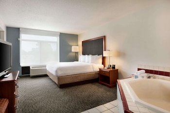 wingate by wyndham vienna parkersburg marietta