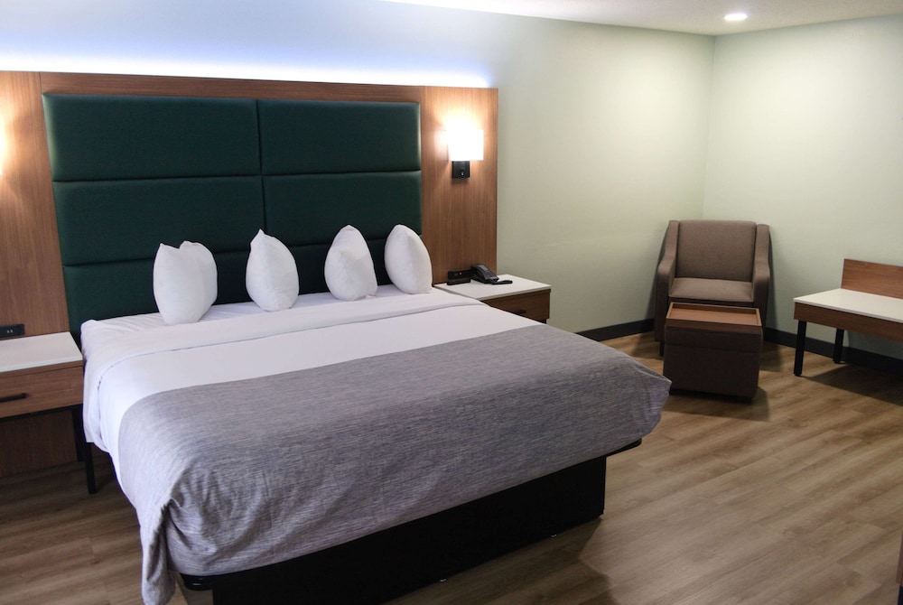 wingate by wyndham vienna parkersburg marietta