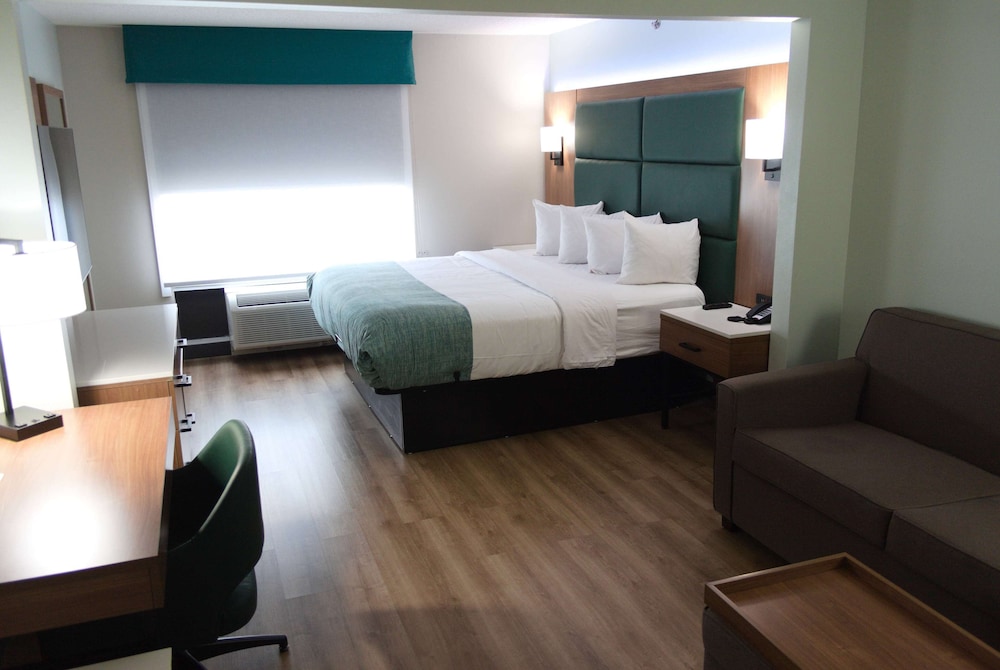 wingate by wyndham vienna parkersburg marietta