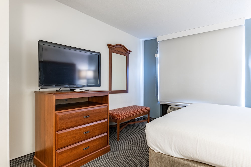 wingate by wyndham vienna parkersburg marietta