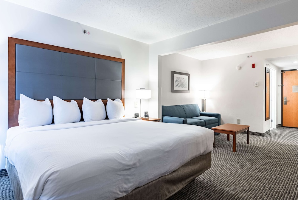 wingate by wyndham vienna parkersburg marietta