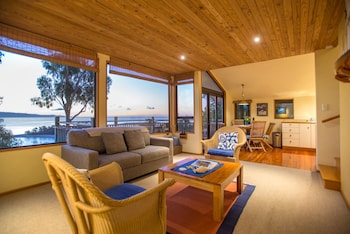 the wheelhouse inn