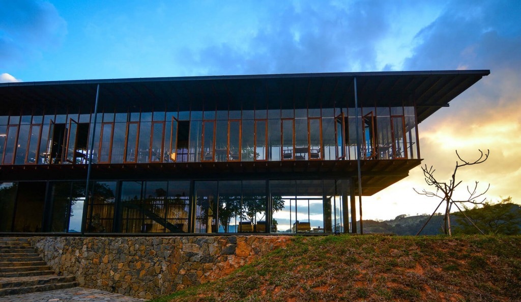 santani wellness kandy