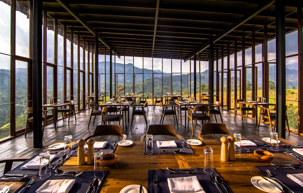 santani wellness kandy