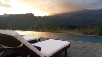 santani wellness kandy