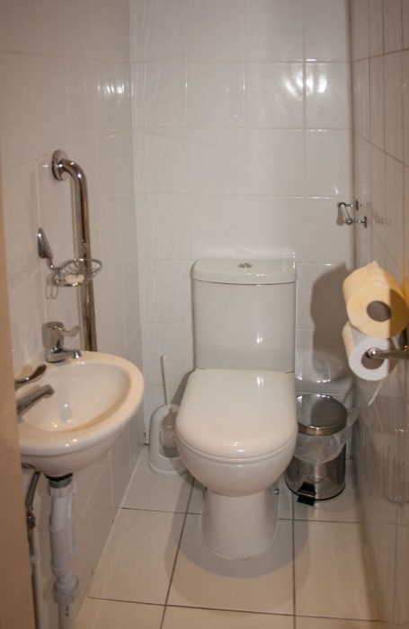 lyndene holiday apartments
