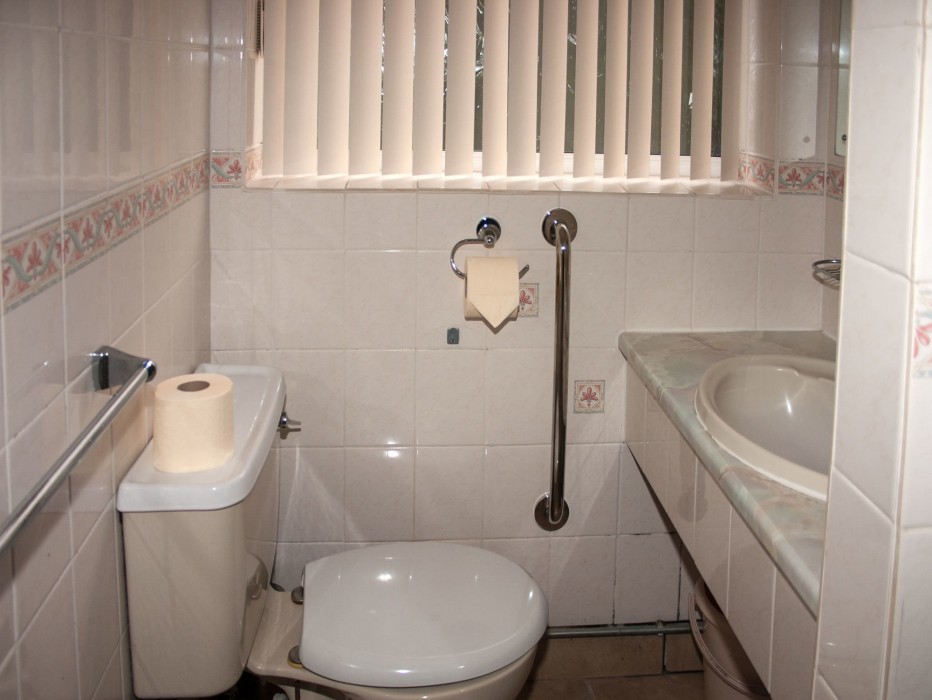 lyndene holiday apartments