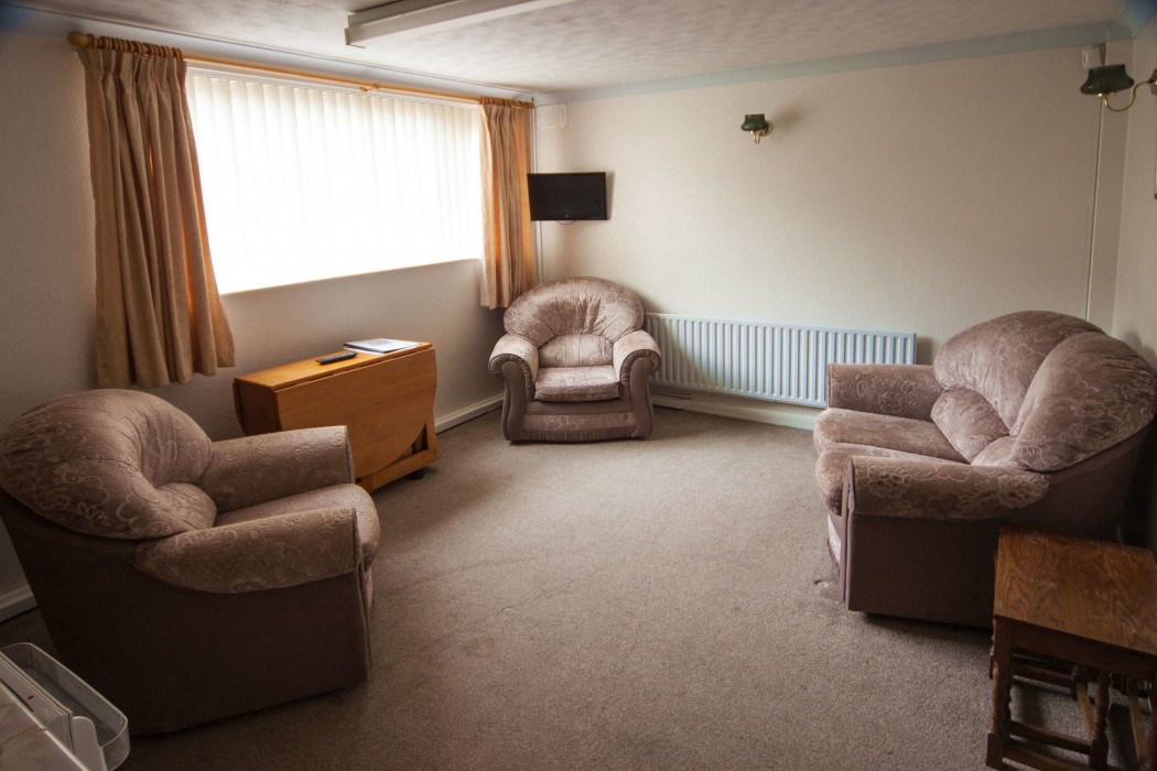 lyndene holiday apartments