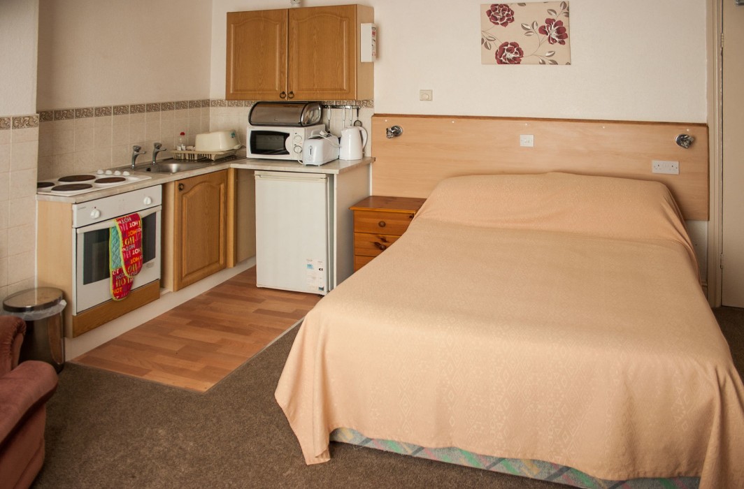 lyndene holiday apartments