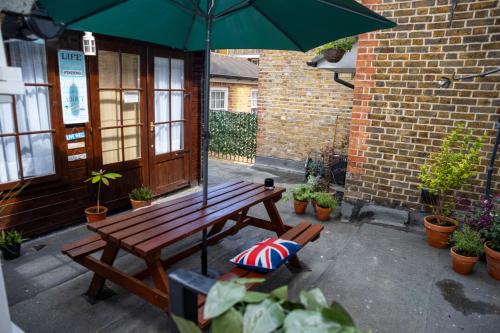 monopoly accommodations