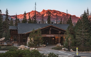 Wuksachi Lodge,Sequoia>>Oak Grove,3 star