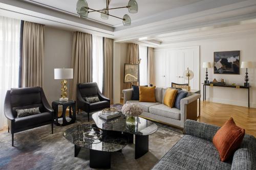 four seasons hotel london at ten trinity square