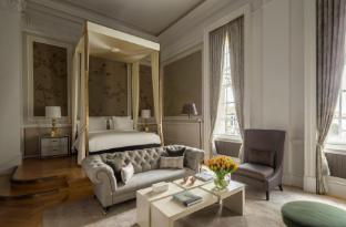 four seasons hotel london at ten trinity square