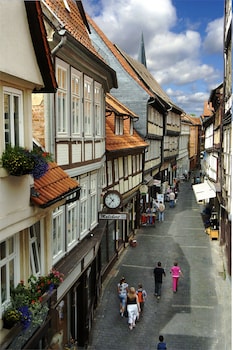 wyndham garden quedlinburg stadtschloss